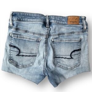 American Eagle Cut-offs Next Level Stretch Women’s size 6